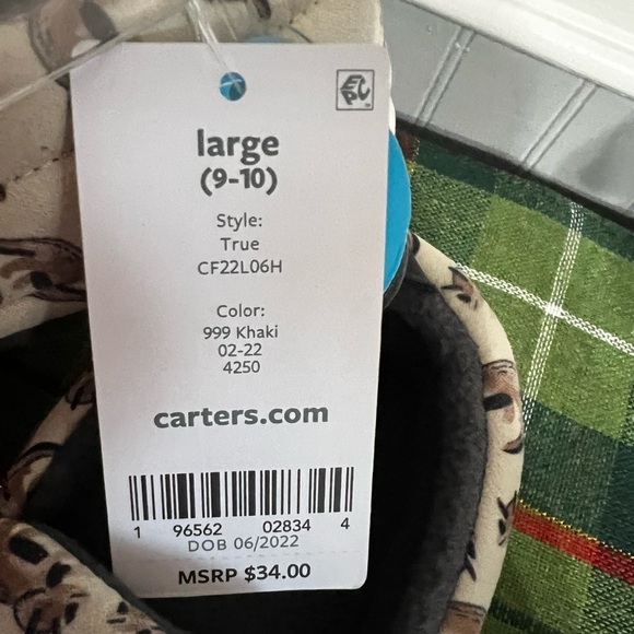 NWT-Carters Dinosaur Boys Slippers - Picture 2 of 4